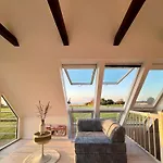 Idyllic Thatched With Sea View בית נופש Nordenbro Vesteregn